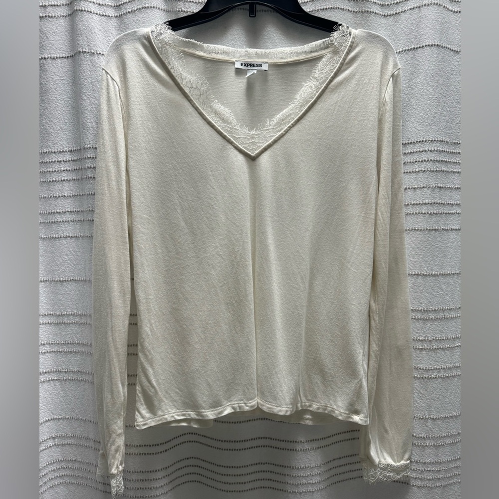 Express long sleeve